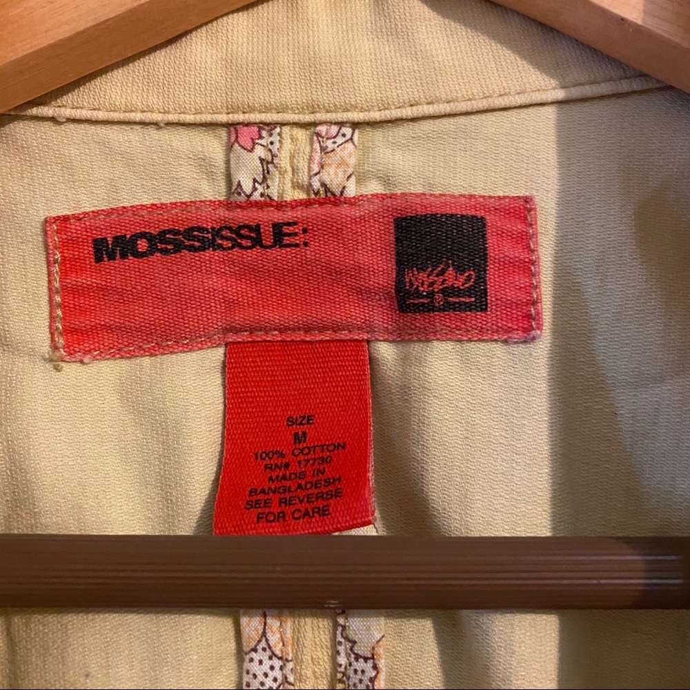Mossimo Mossissue Medium Yellow Jacket - image 4